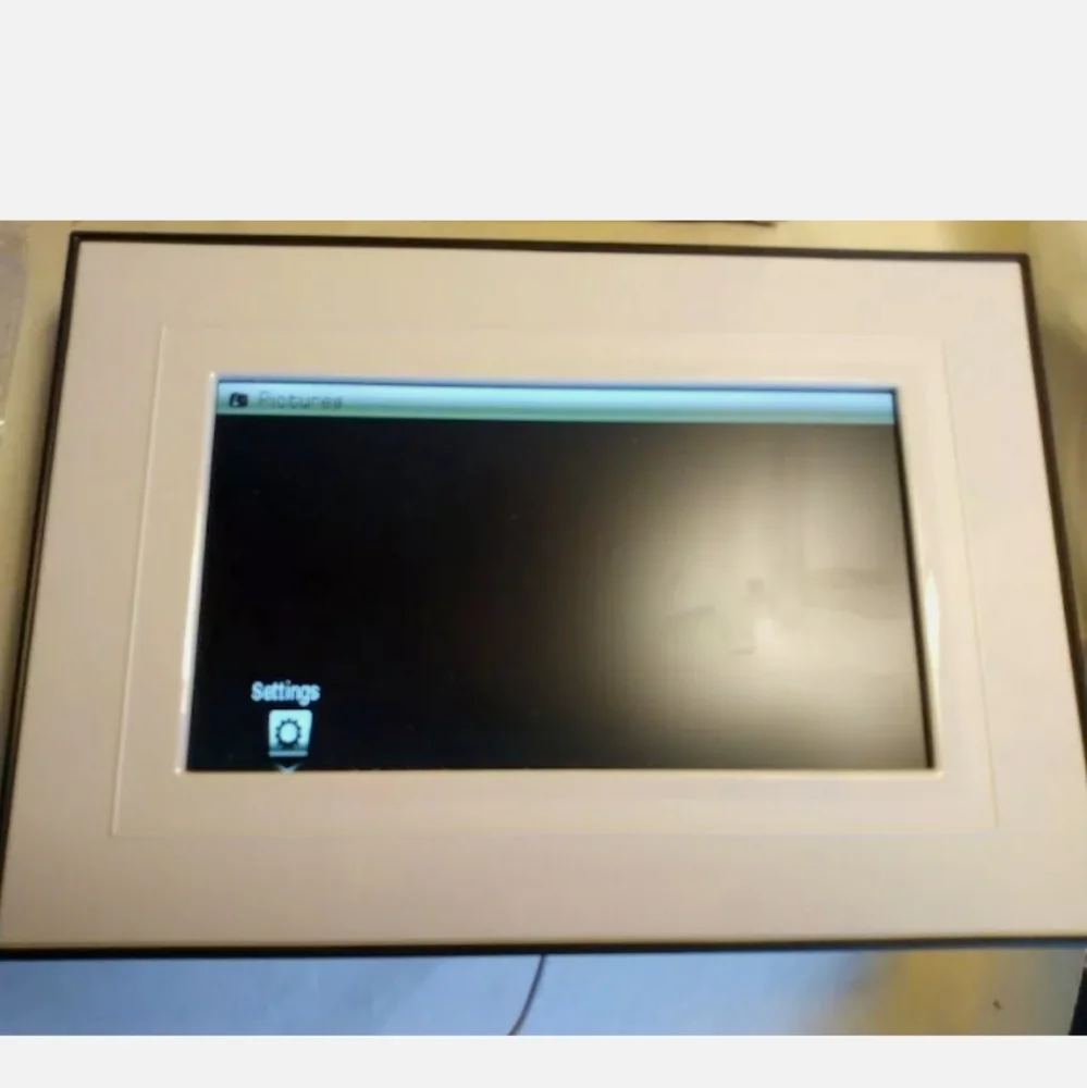 Kodak EasyShare P720 Digital Photo Frame 7” Display • Tested • Box Included